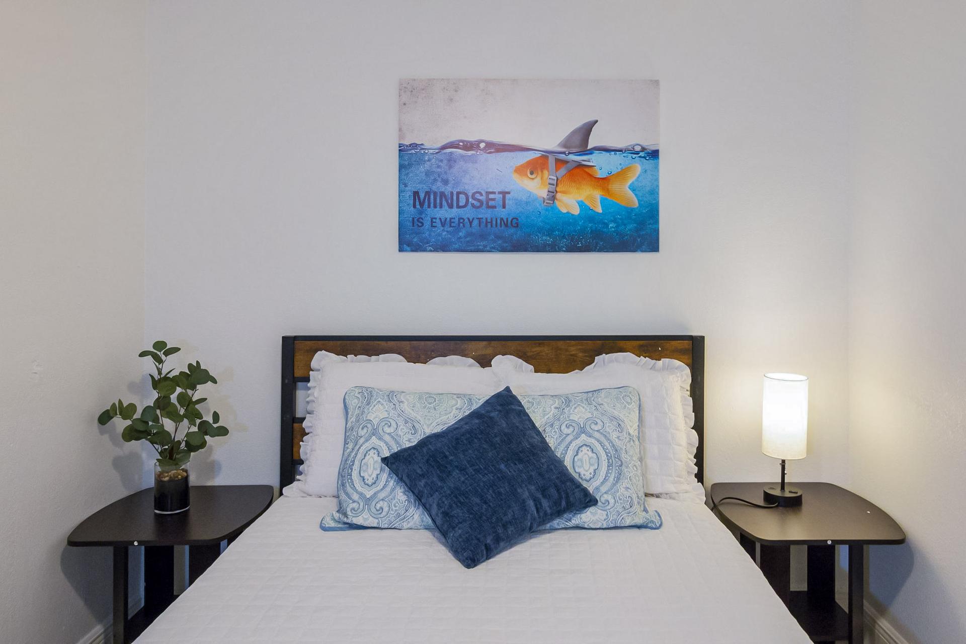 bedroom, detected:bed