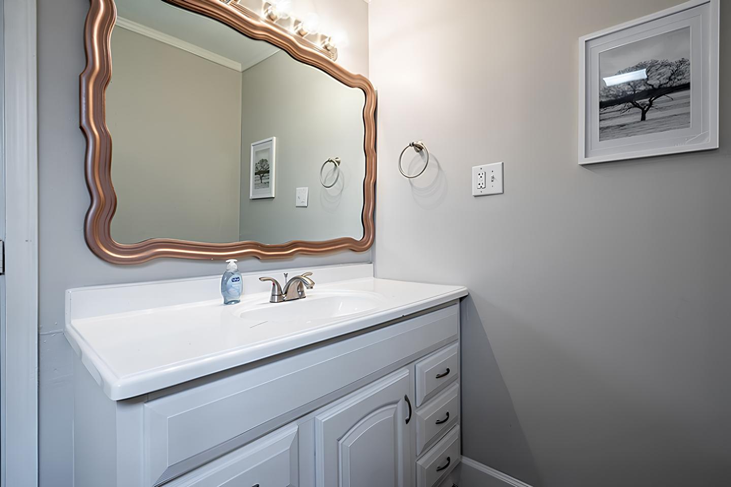 Bathroom(s)