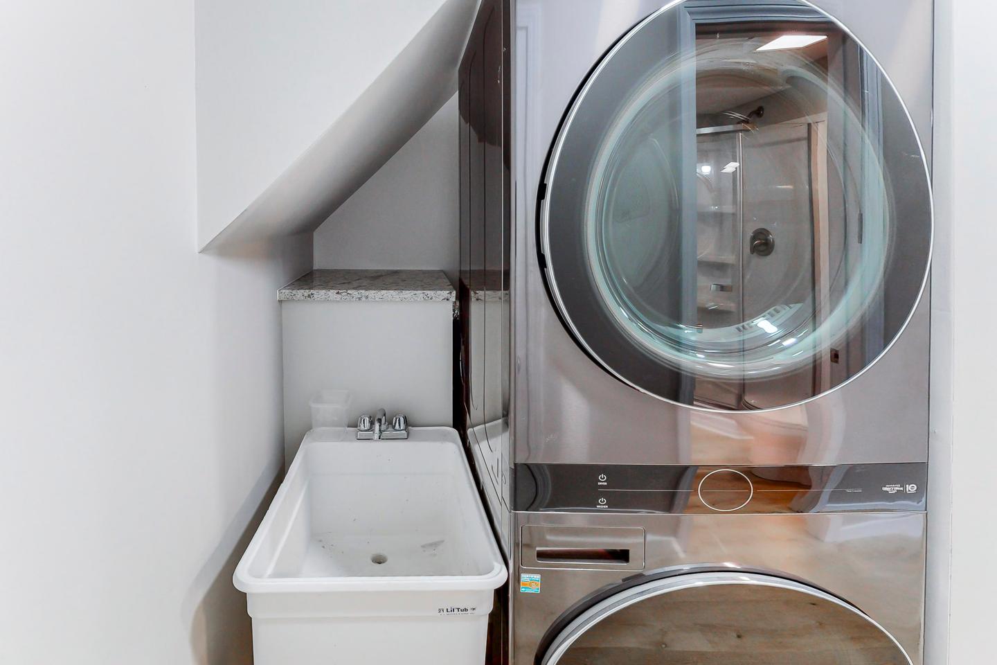 Common spaces including the kitchen