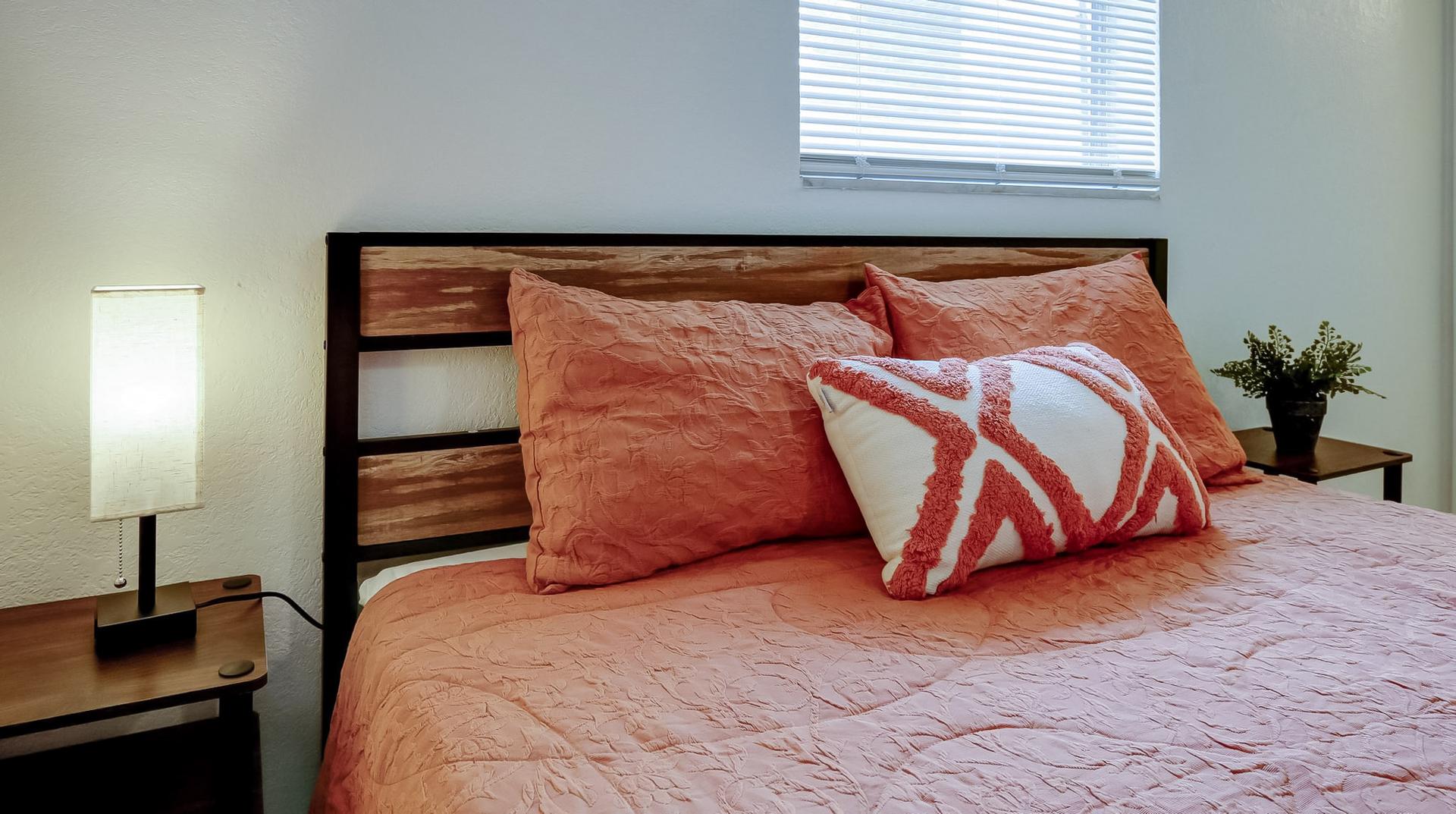 bedroom, detected:bed, window blind