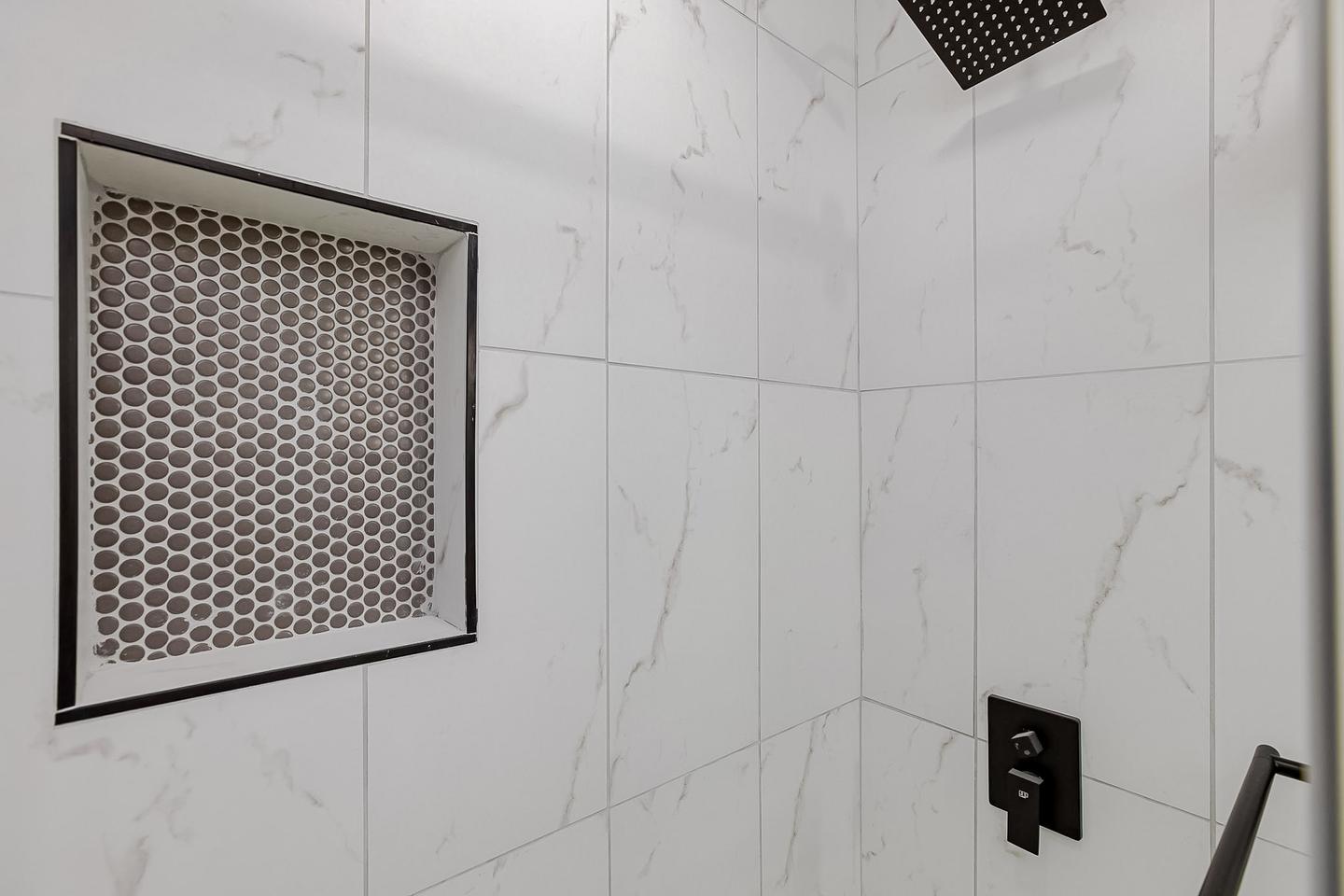 Bathroom(s)