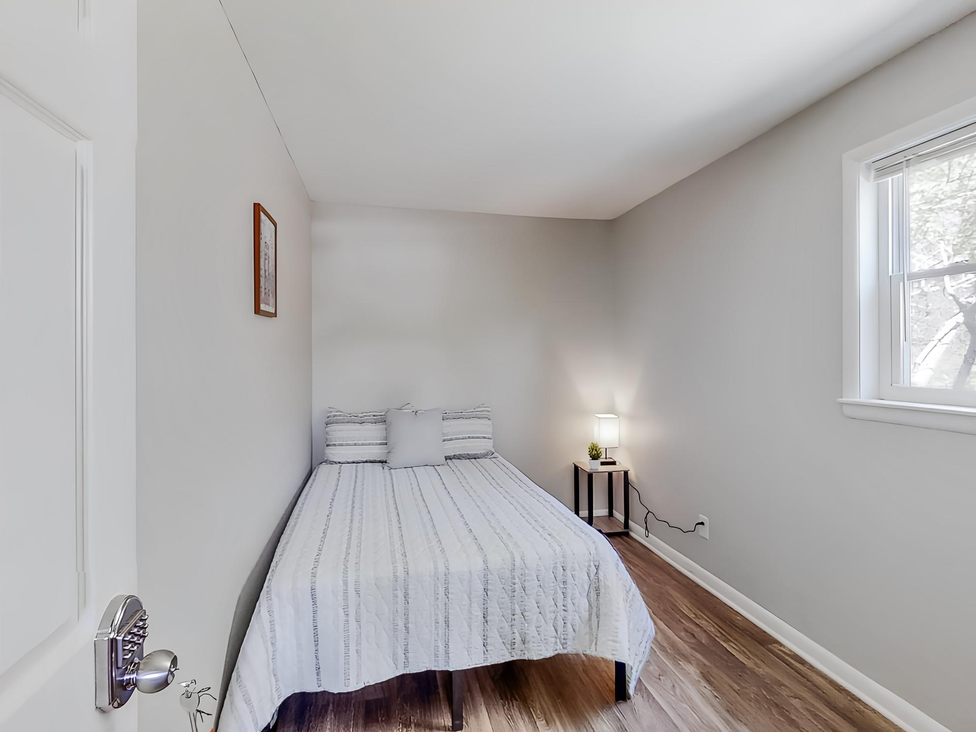 bedroom, detected:bed