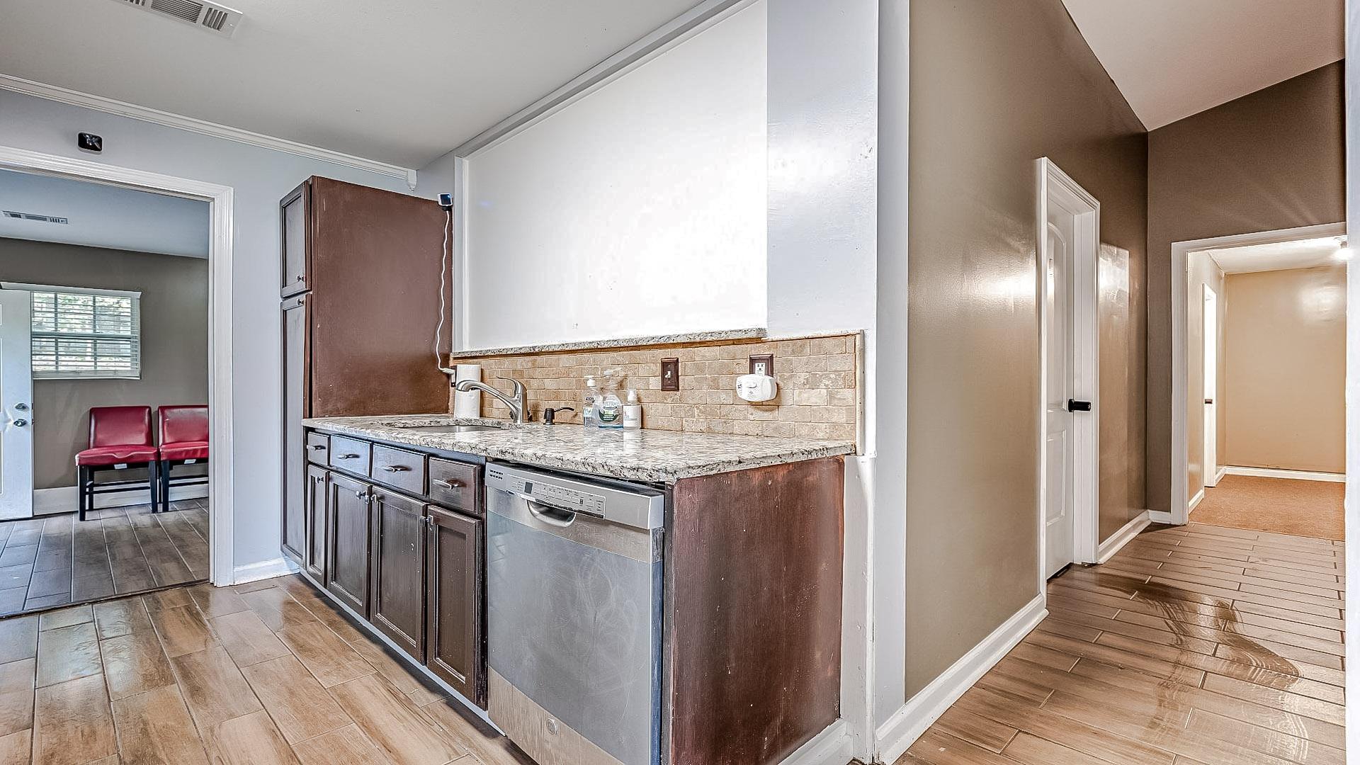 Common spaces including the kitchen