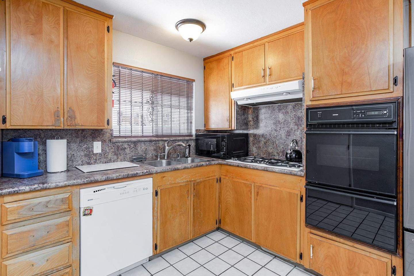 Common spaces including the kitchen