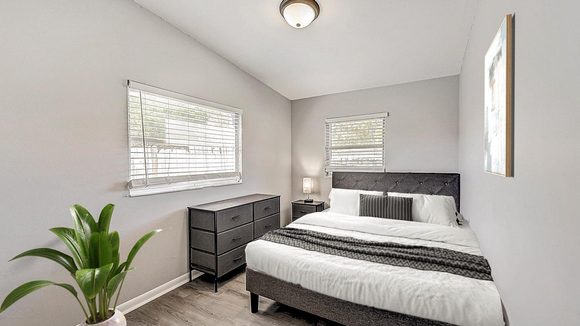 bedroom, detected:bed, window blind