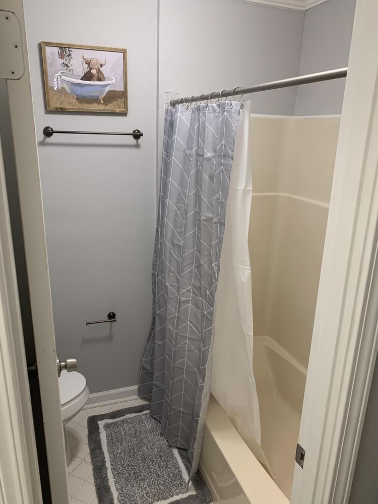 Bathroom(s)