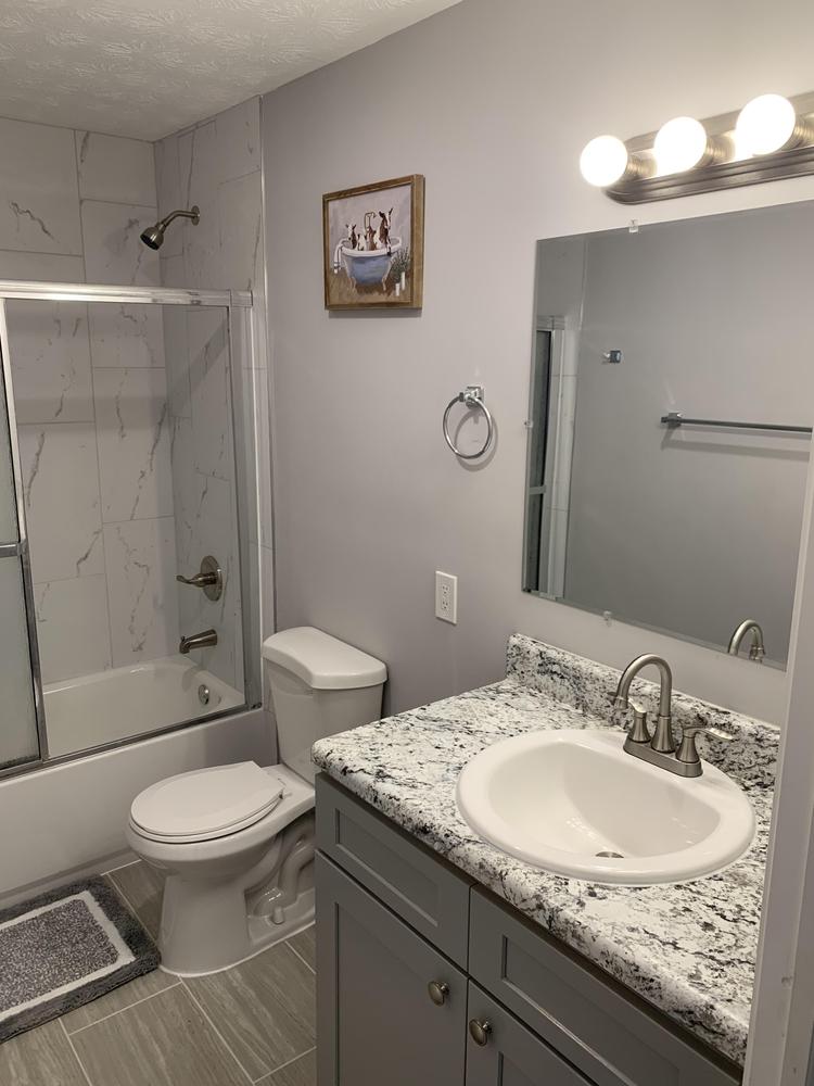 Bathroom(s)