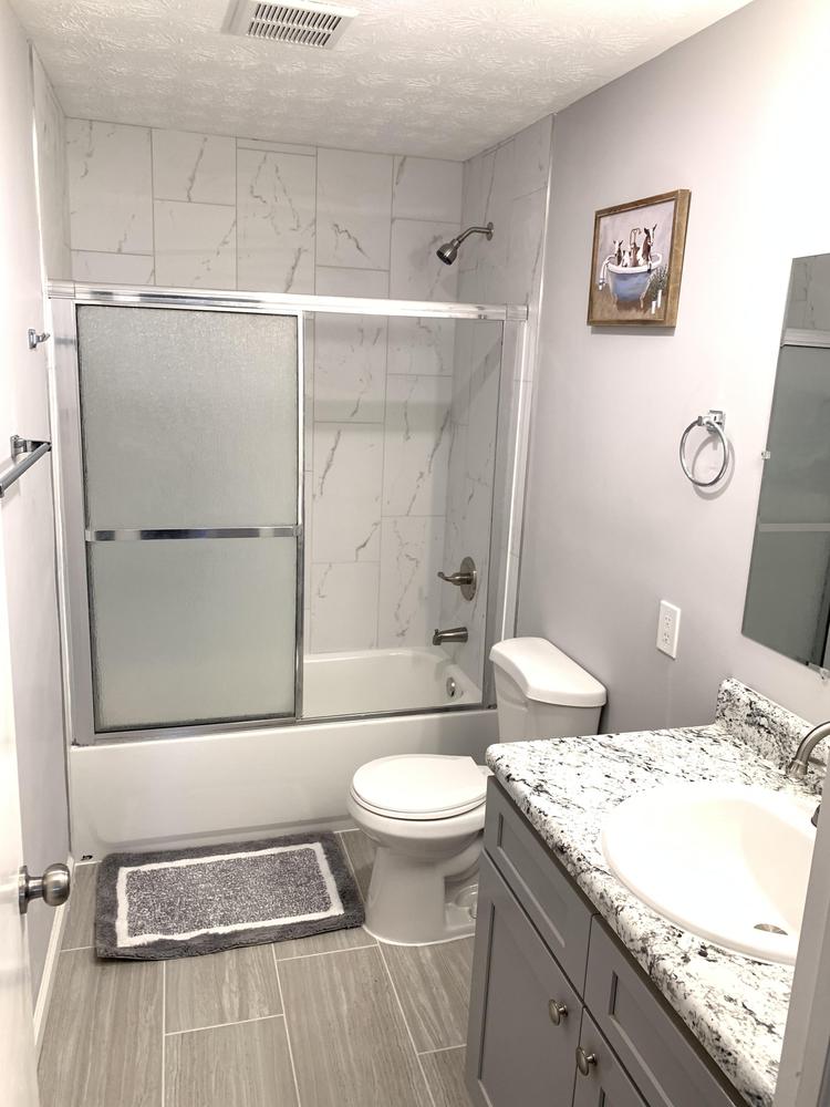 Bathroom(s)