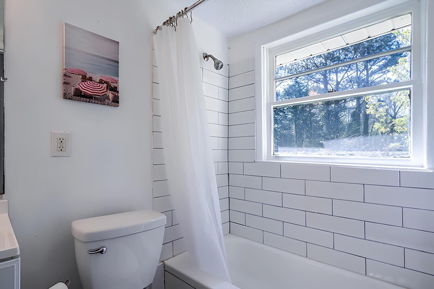Bathroom(s)