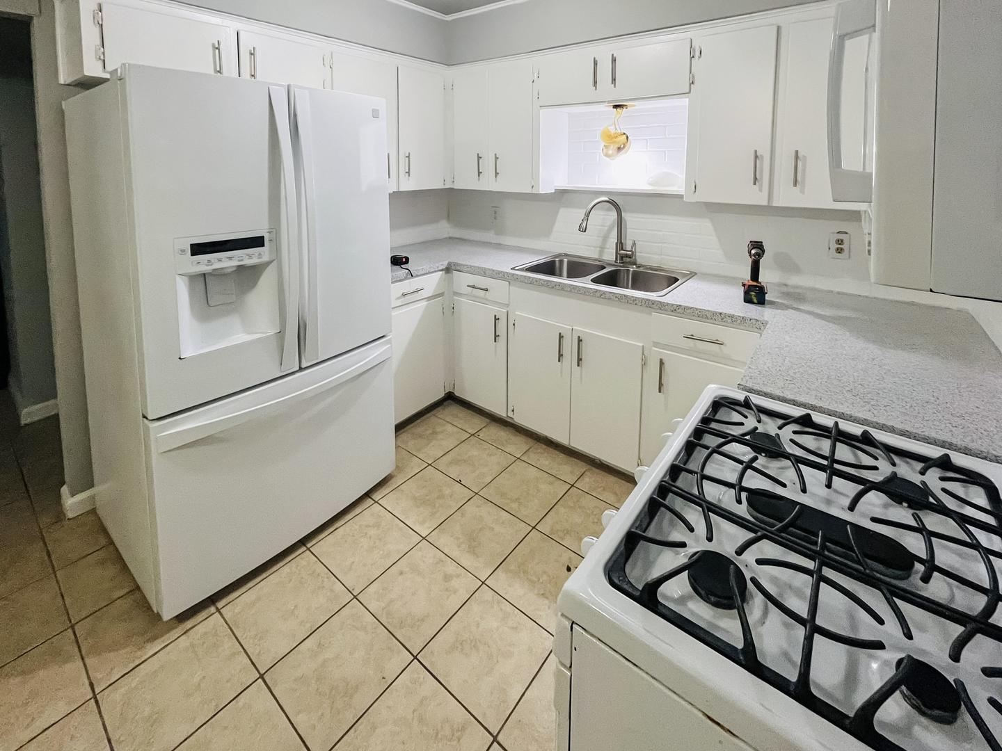 Common spaces including the kitchen