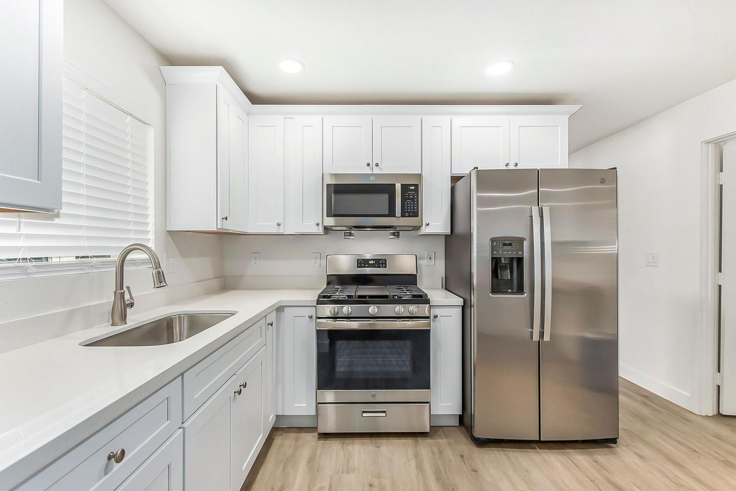 Common spaces including the kitchen