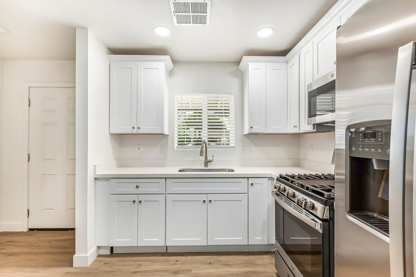 Common spaces including the kitchen