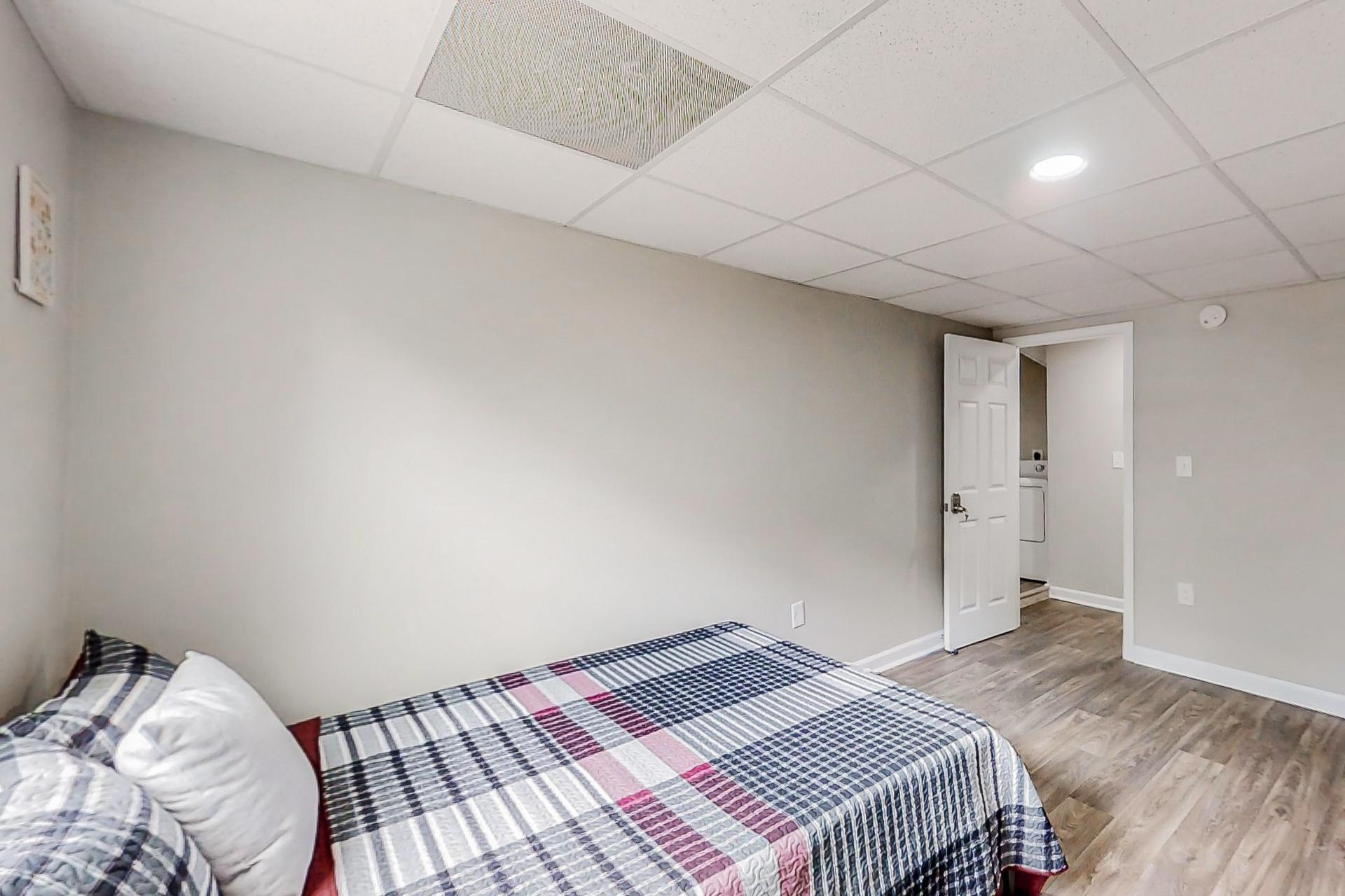 bedroom, detected: