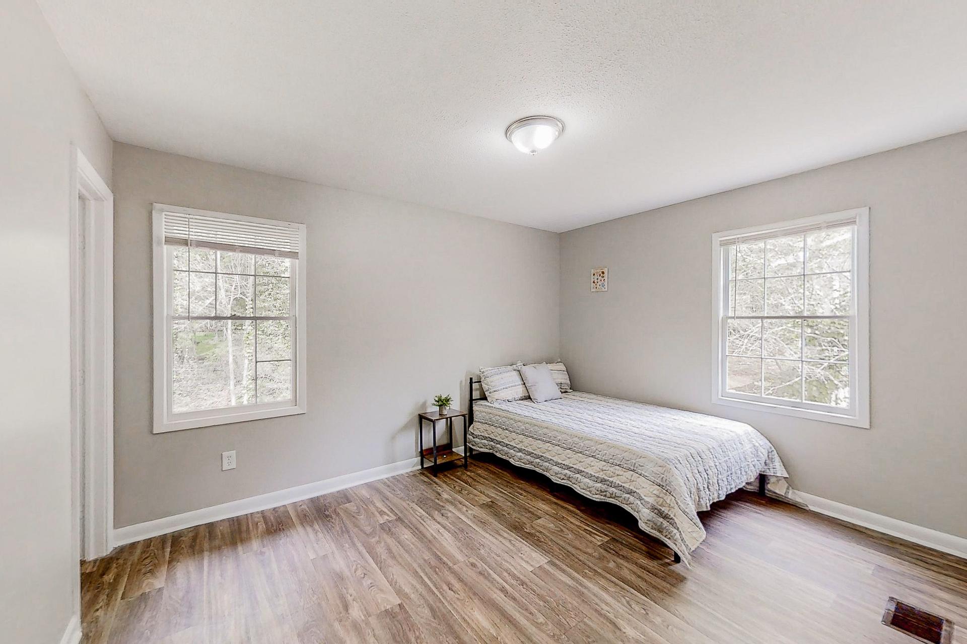 bedroom, detected:bed, window blind
