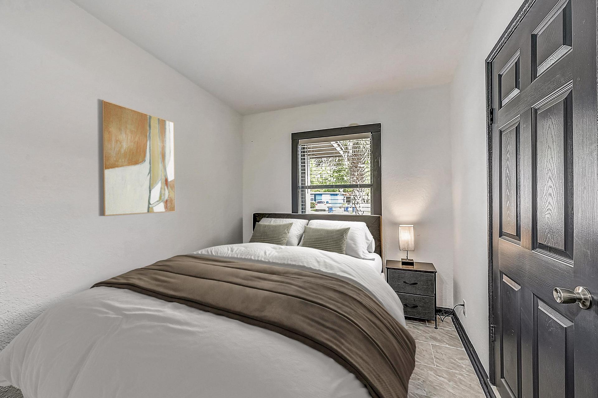 bedroom, detected:bed