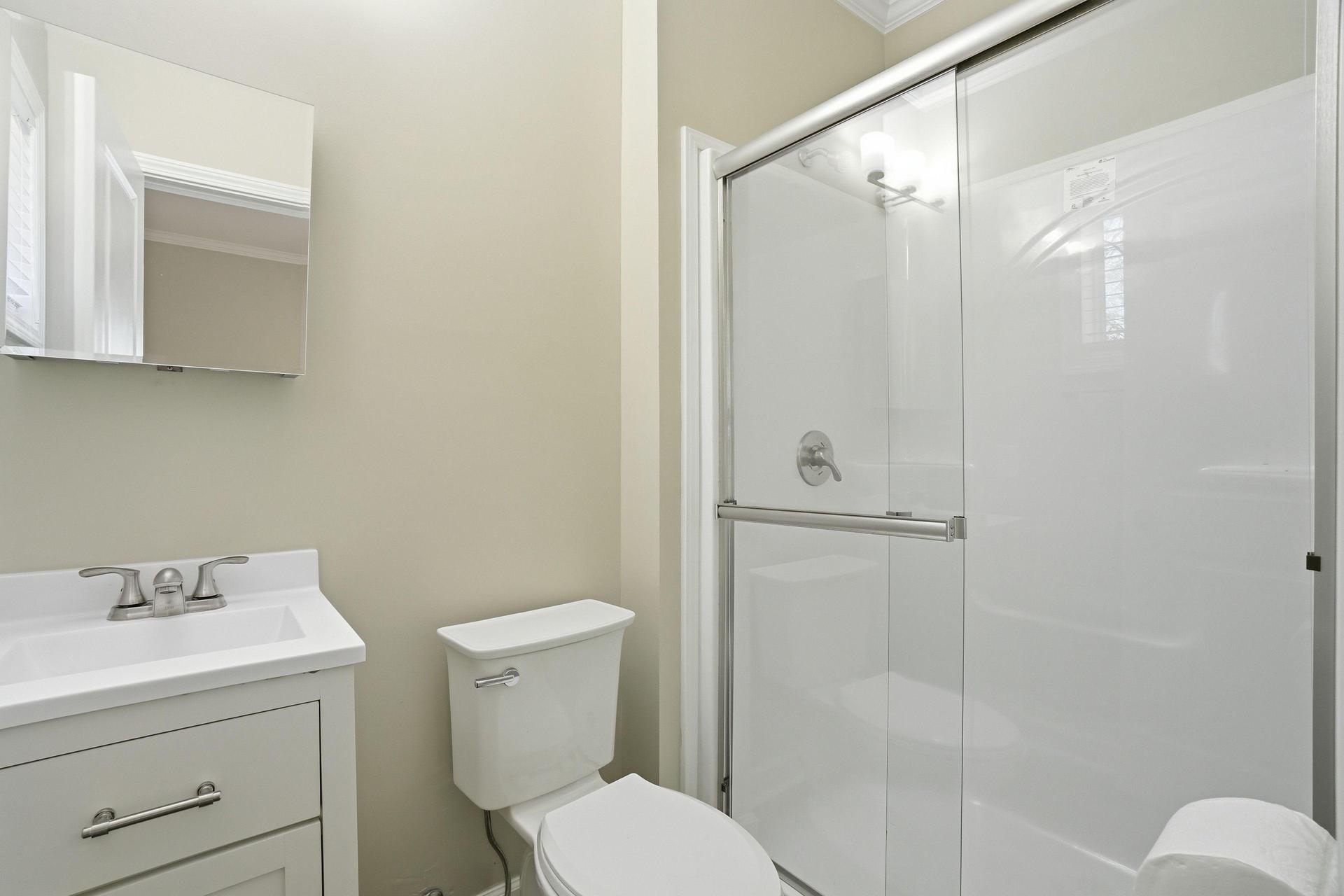 Private full bathroom!