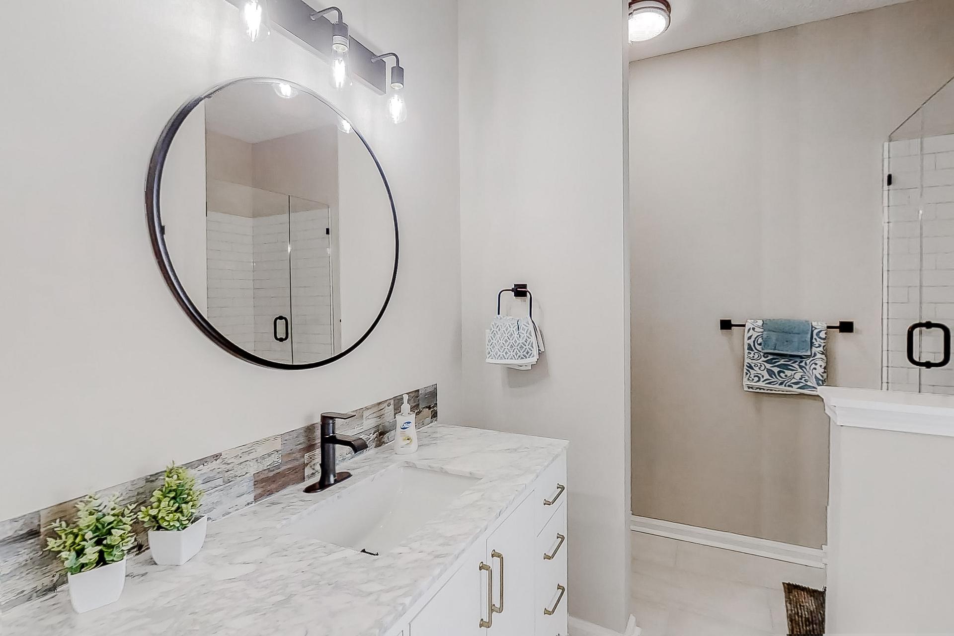 bathroom, detected:
