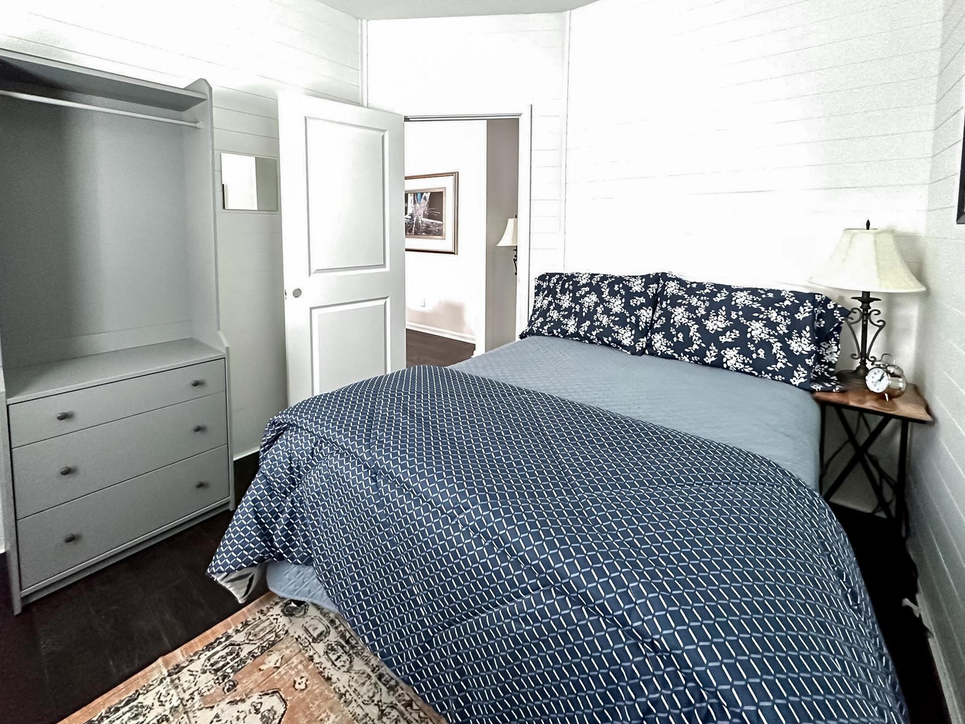 bedroom, detected:bed