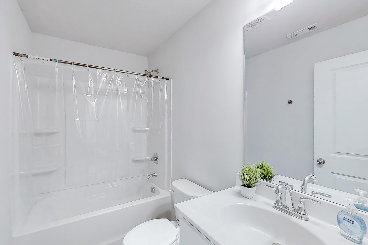 Bathroom(s)
