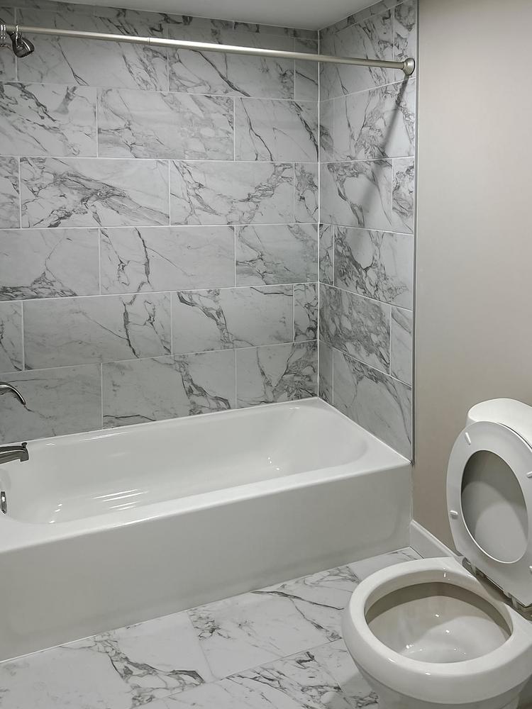 Bathroom(s)