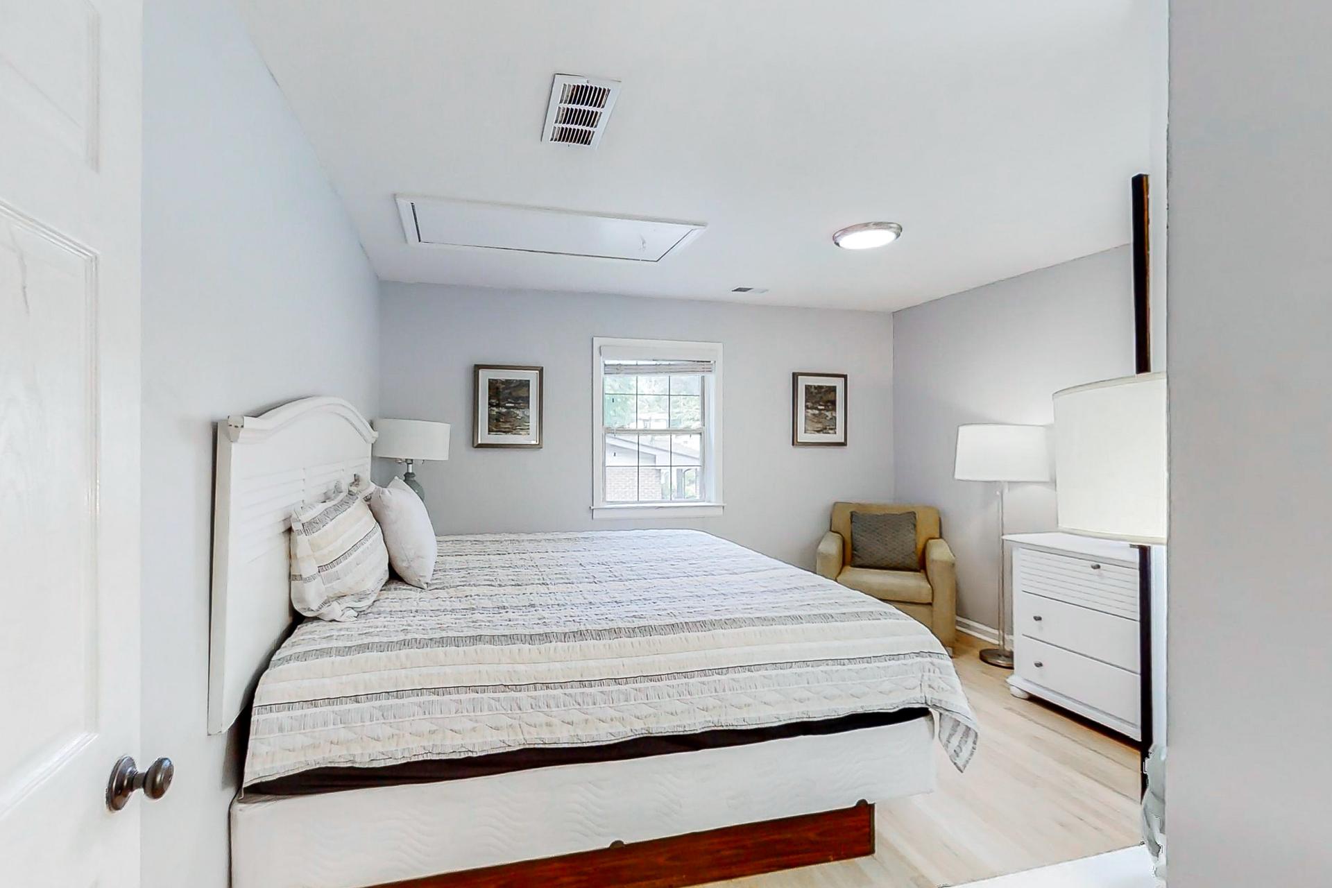 bedroom, detected:bed
