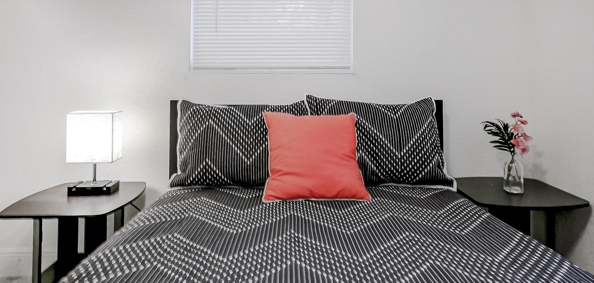 bedroom, detected:bed, window blind