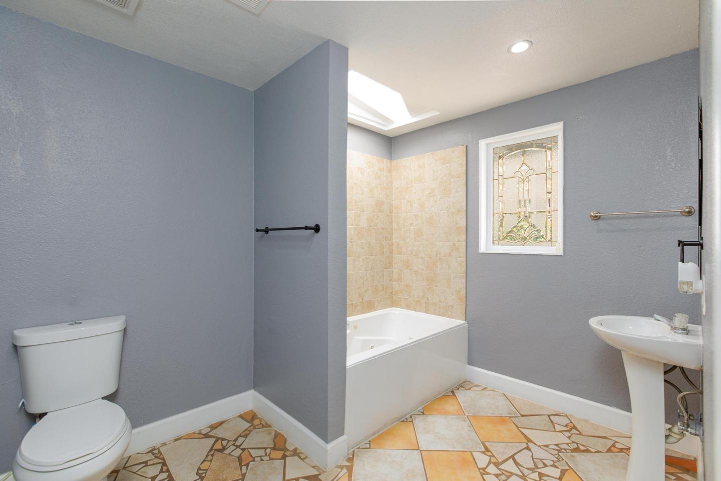 Bathroom 2
