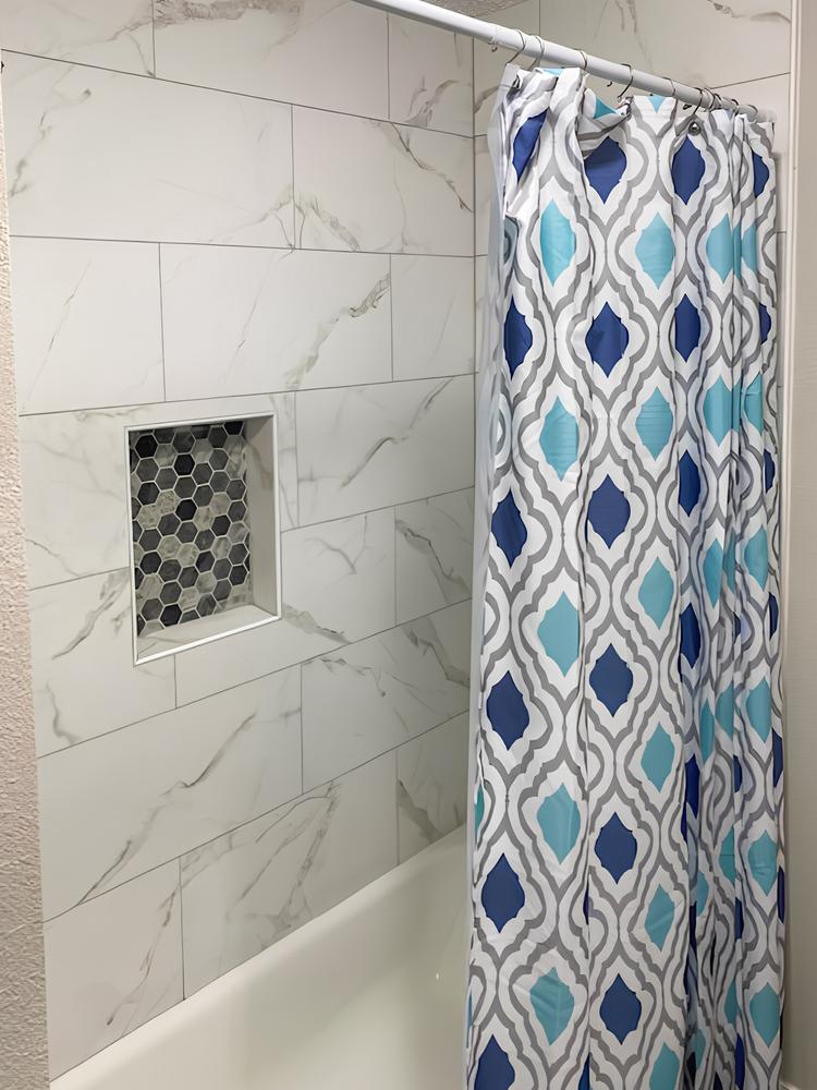 Bathroom(s)