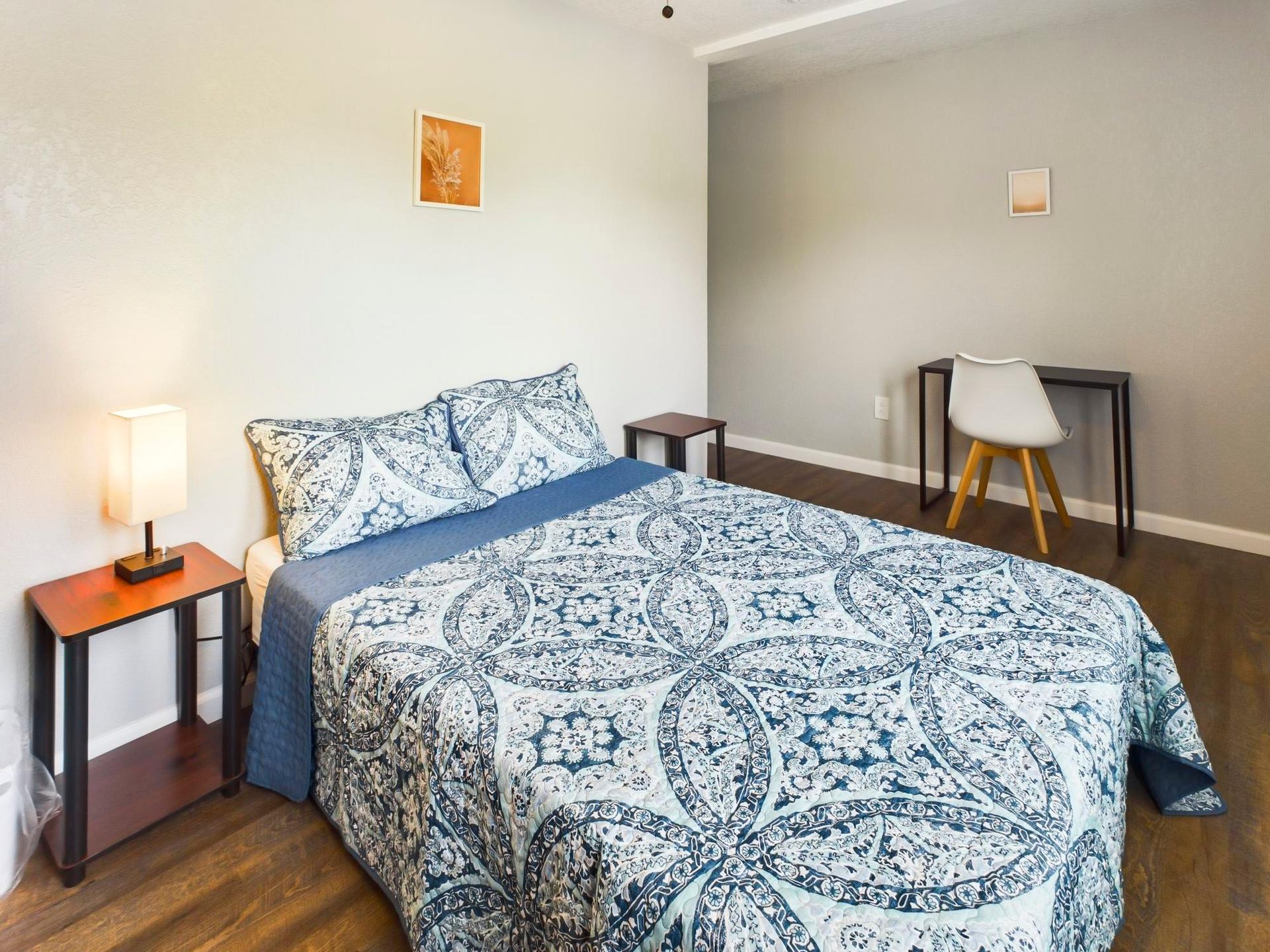 bedroom, detected:bed