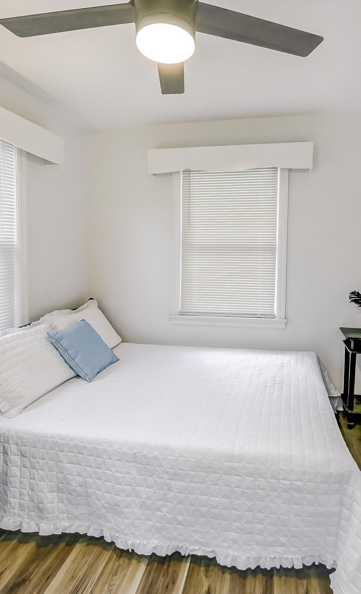 bedroom, detected:bed, window blind
