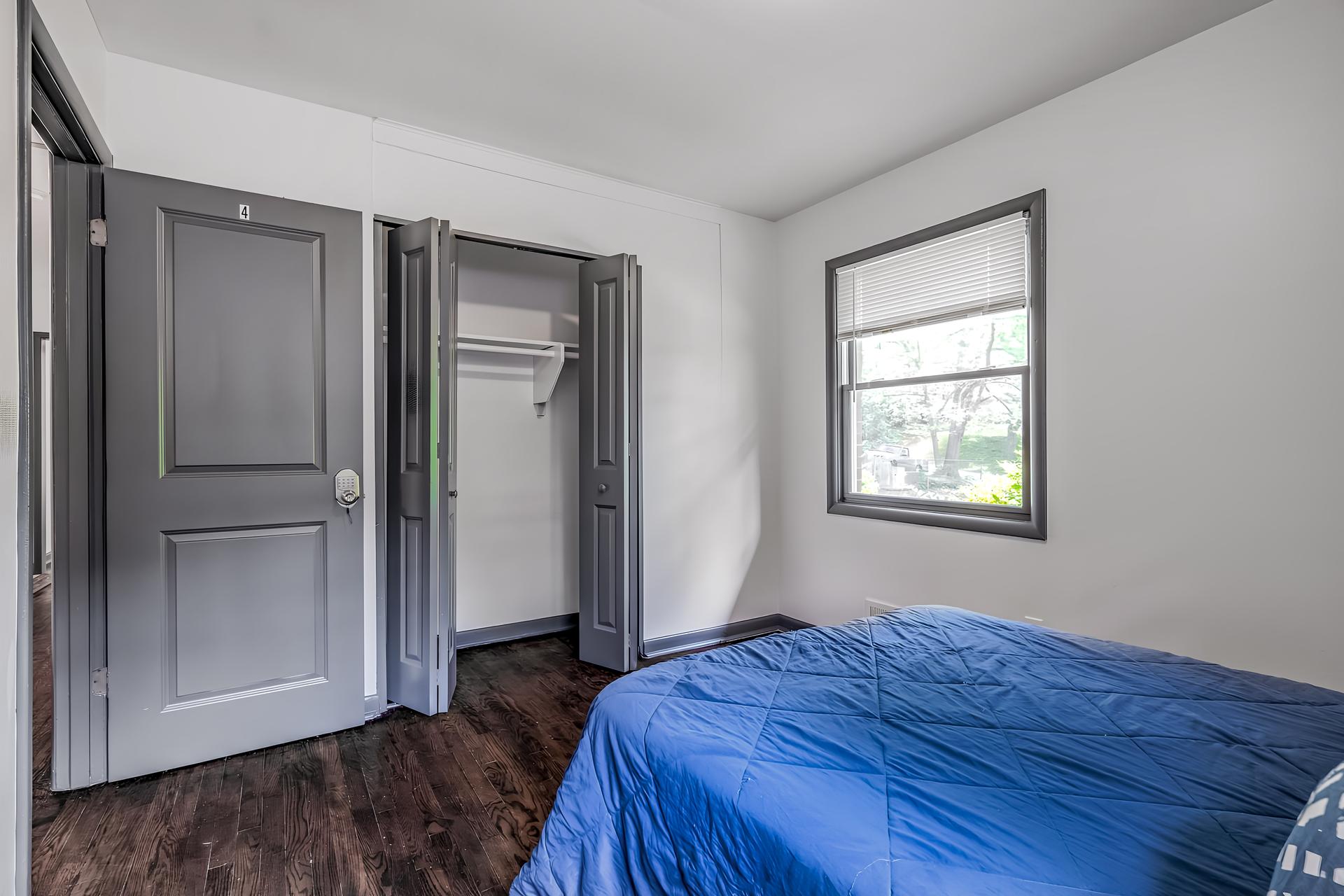 bedroom, detected:bed