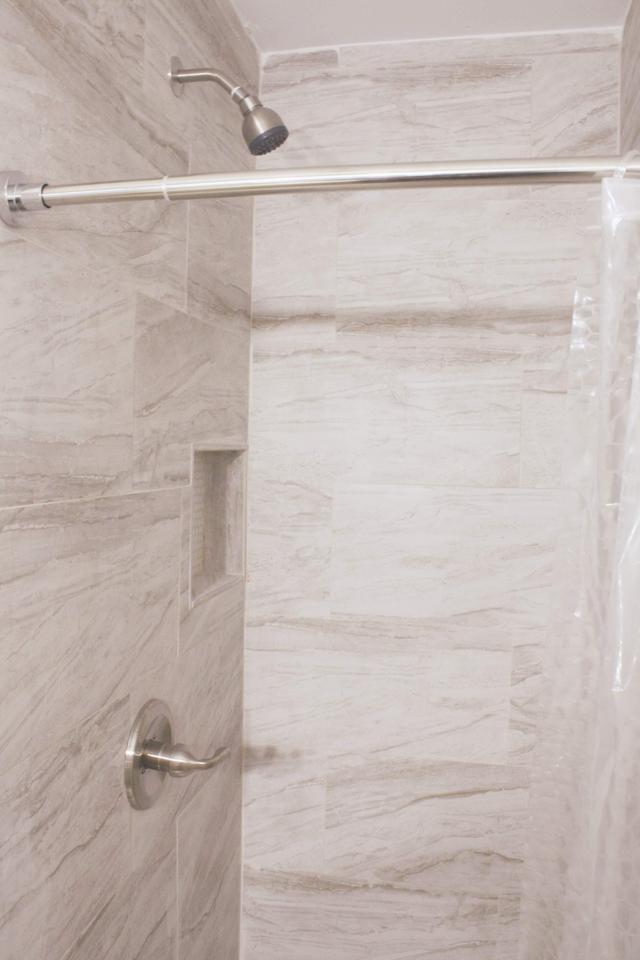 Bathroom(s)