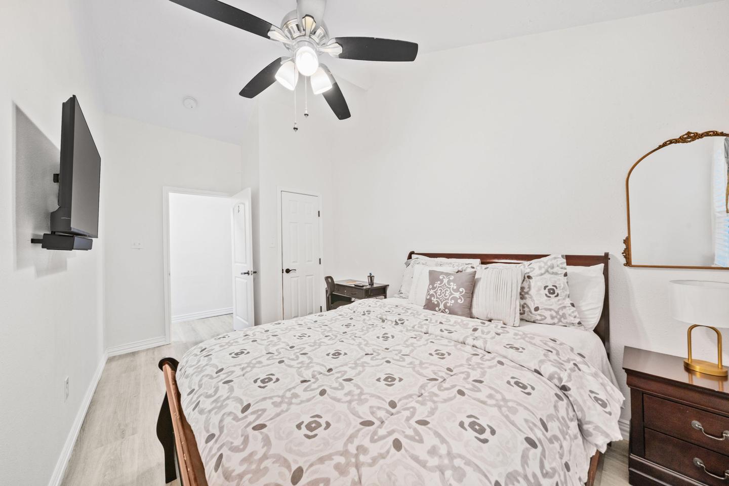 Bedroom