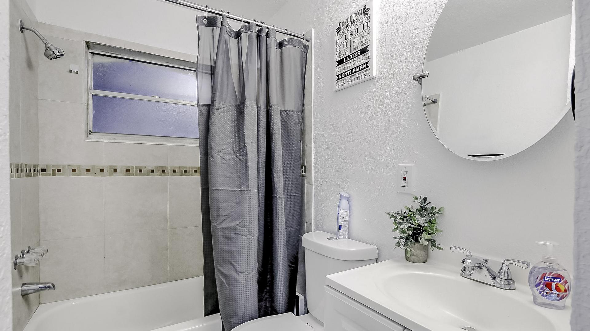 Bathroom(s)