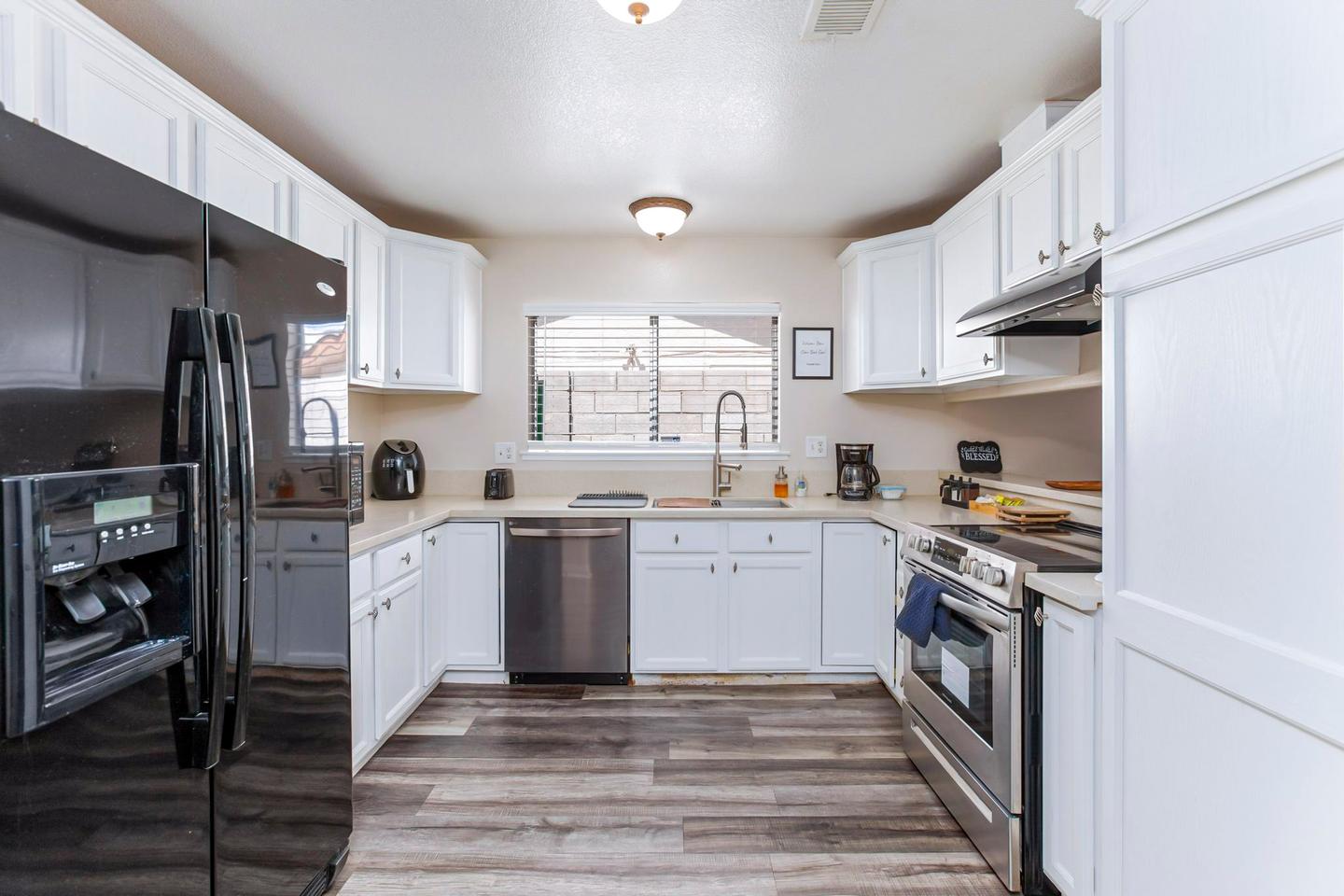 Common spaces including the kitchen