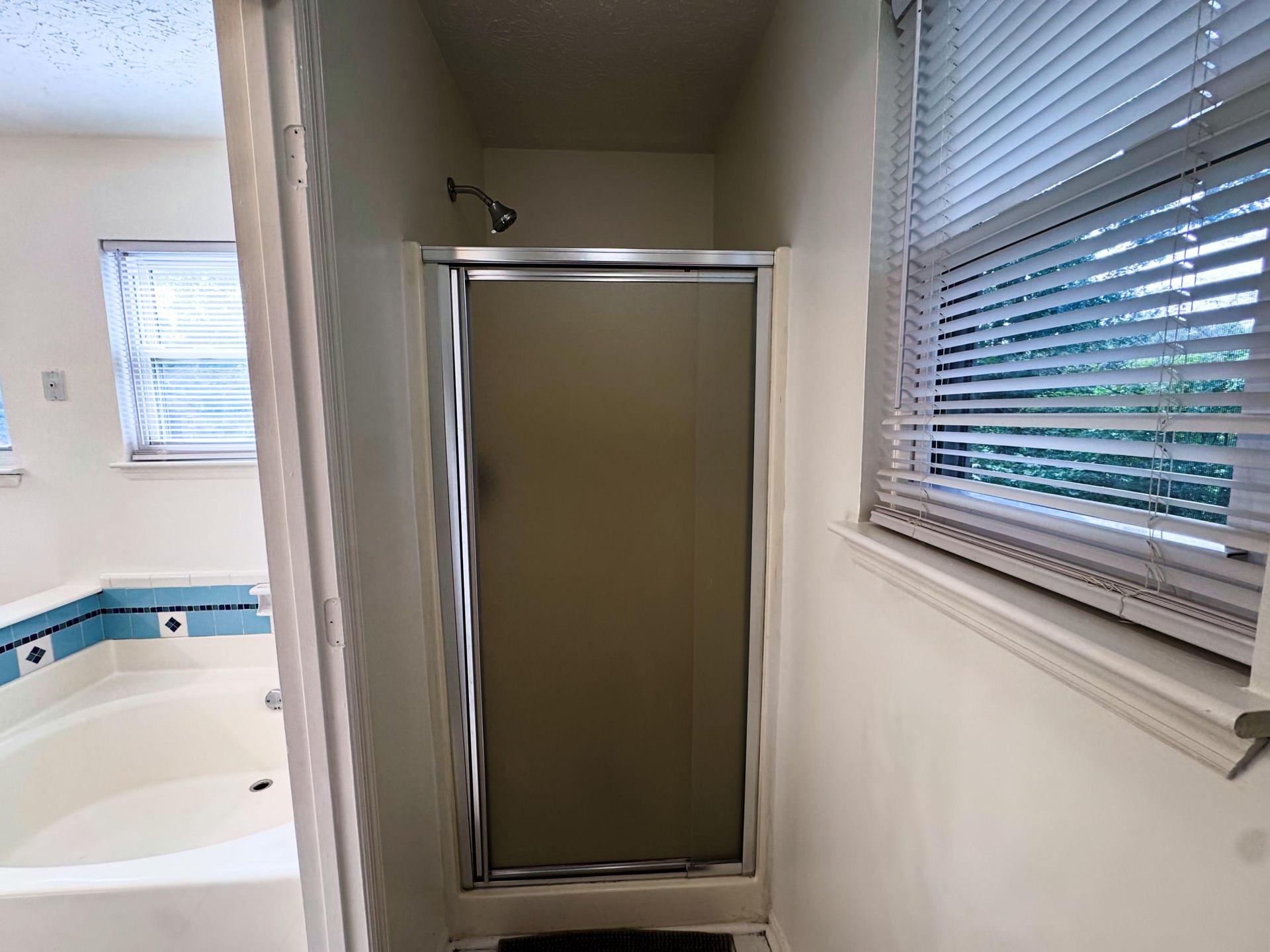 Private Shower and toilet room