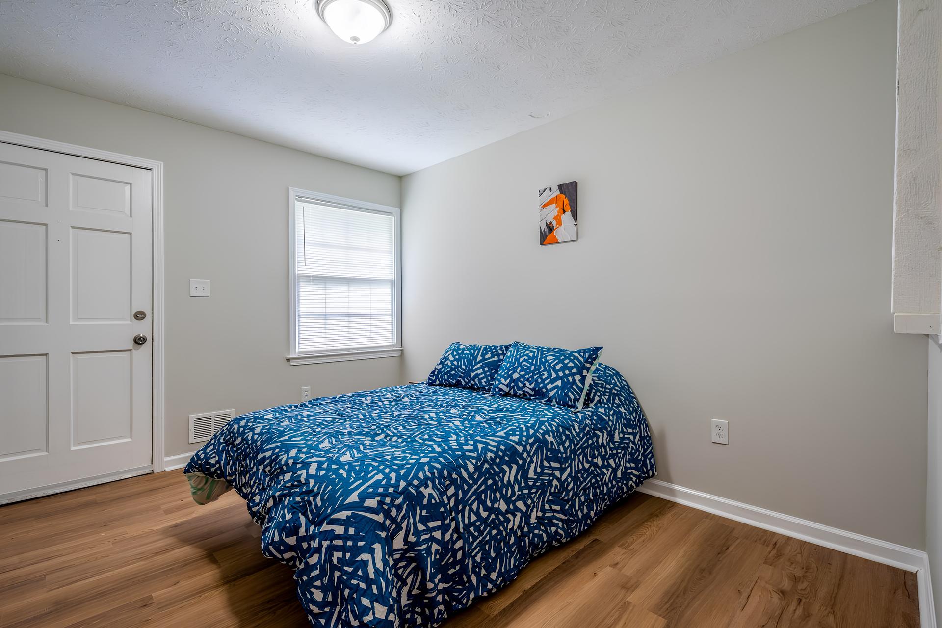 bedroom, detected:bed, window blind