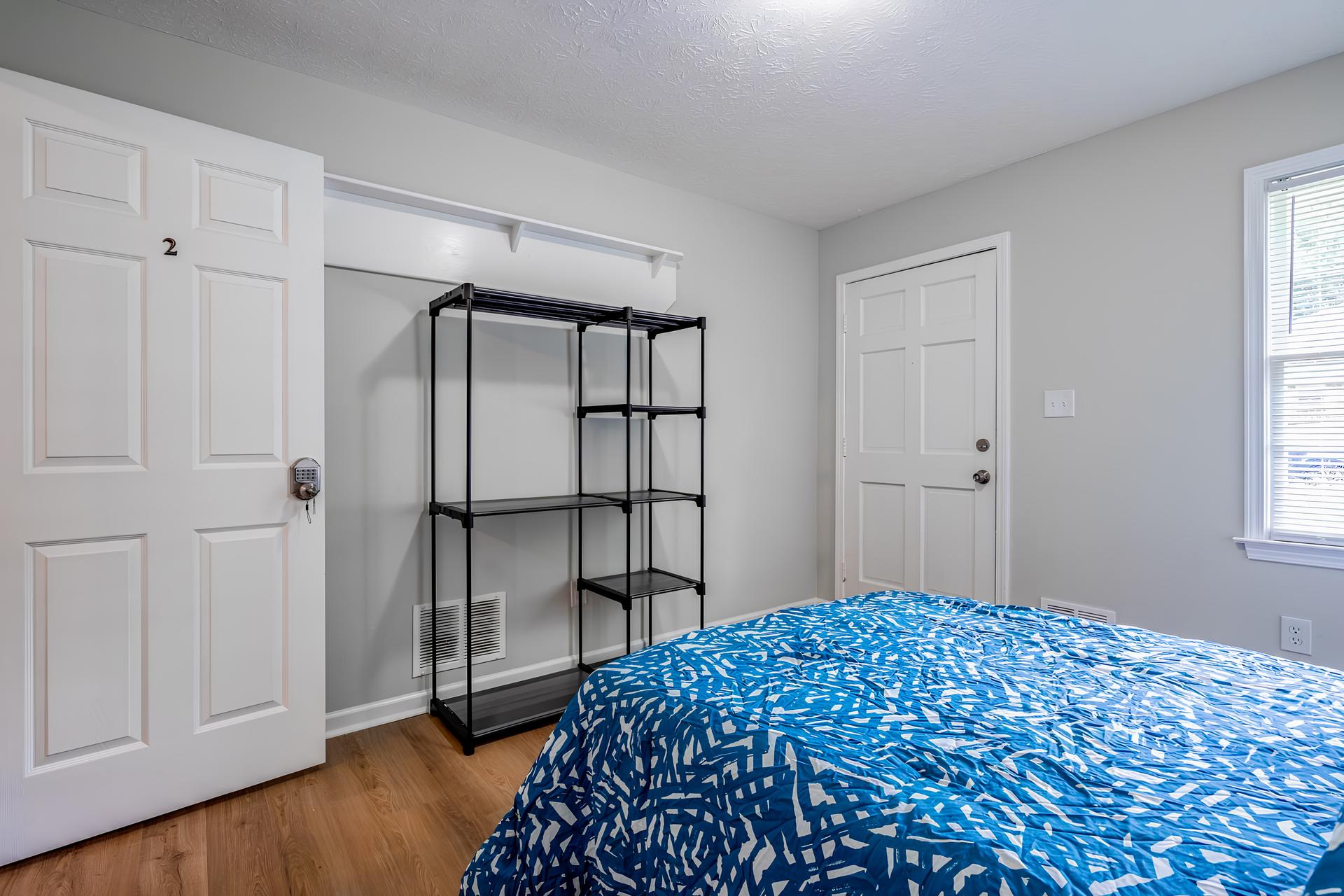 bedroom, detected:bed