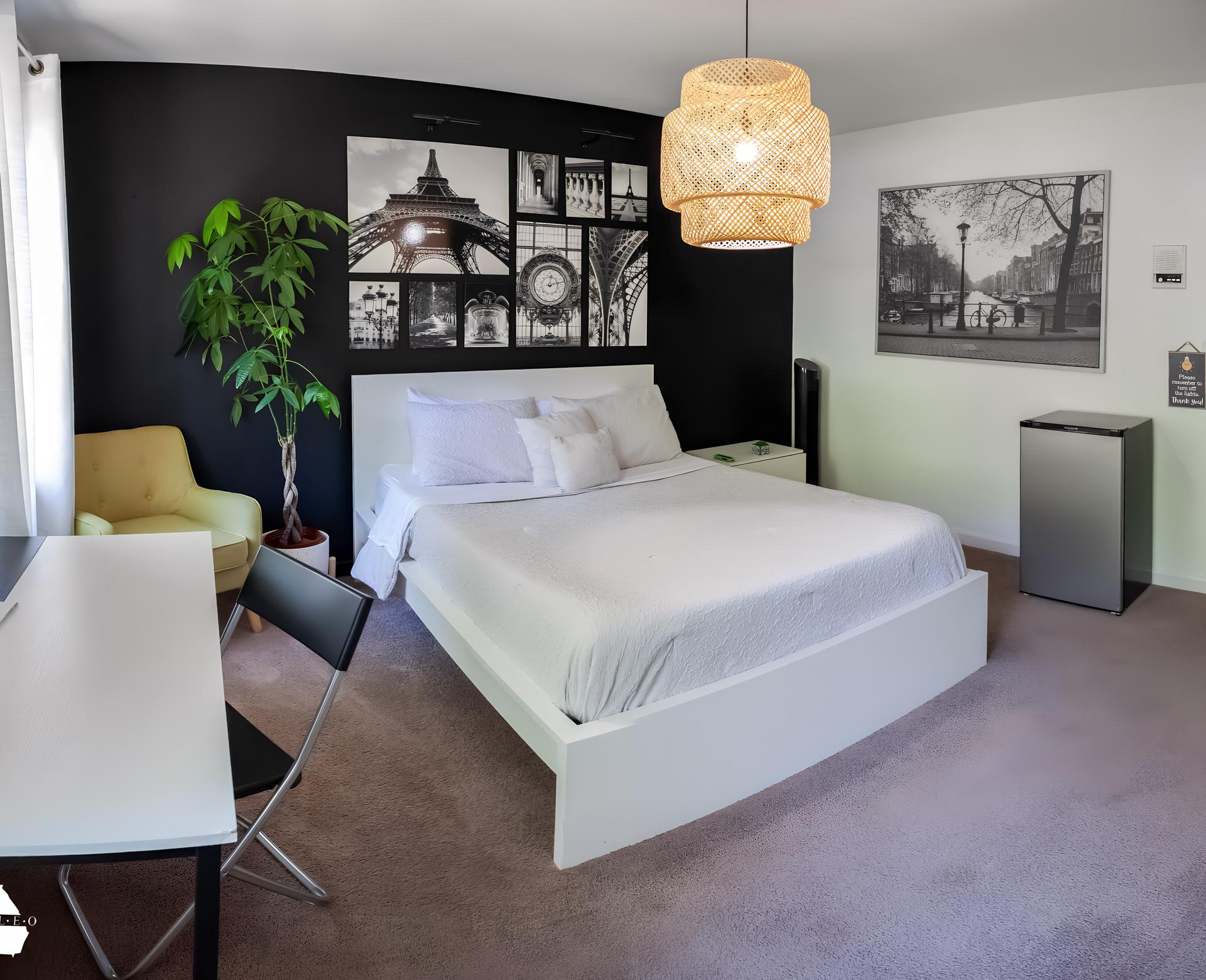 bedroom, detected:bed