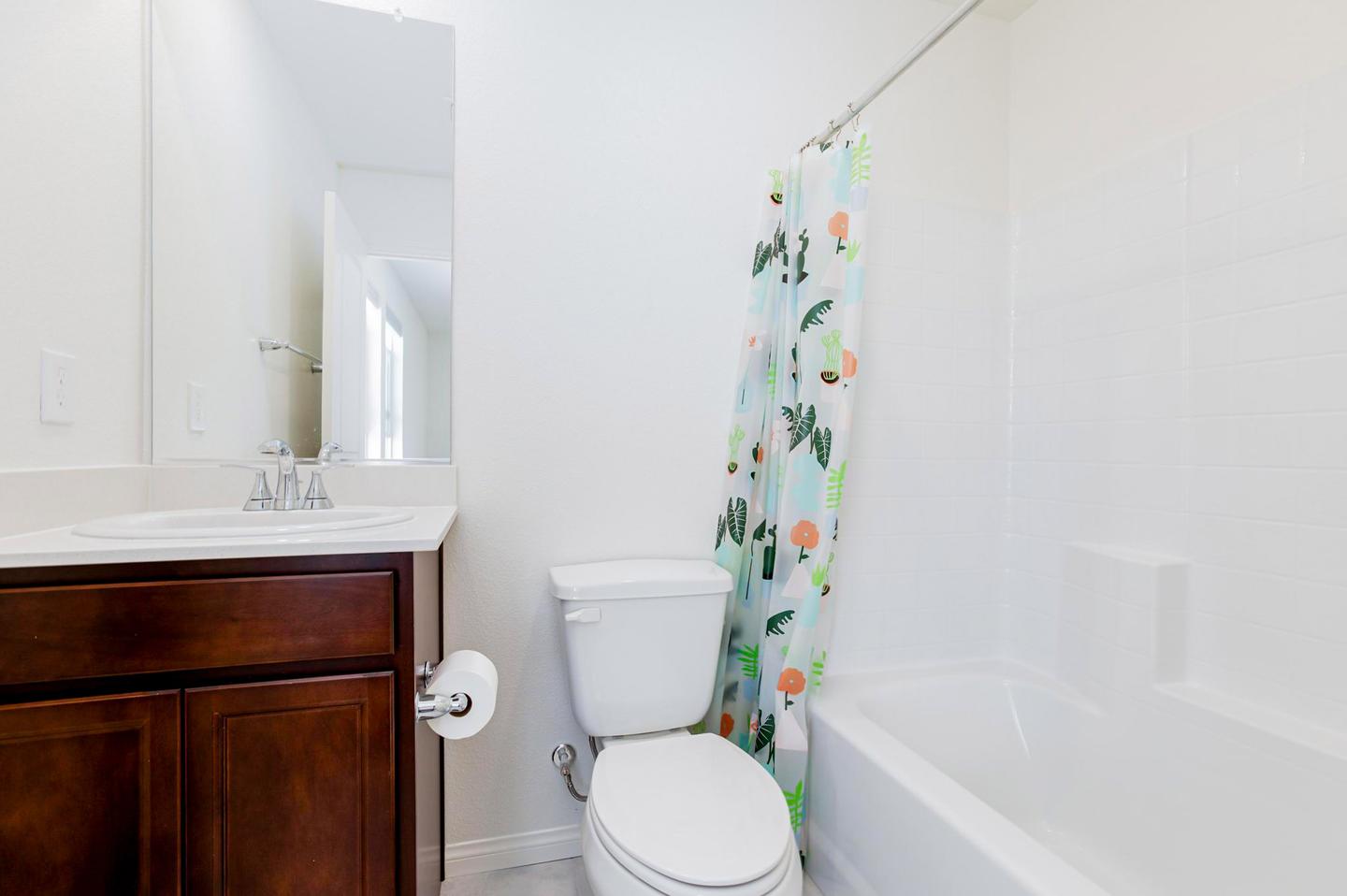 Bathroom(s)