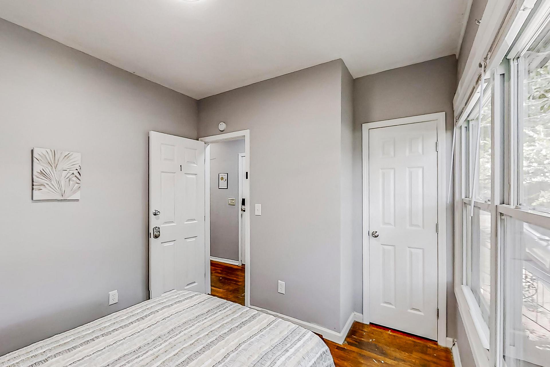 bedroom, detected:bed