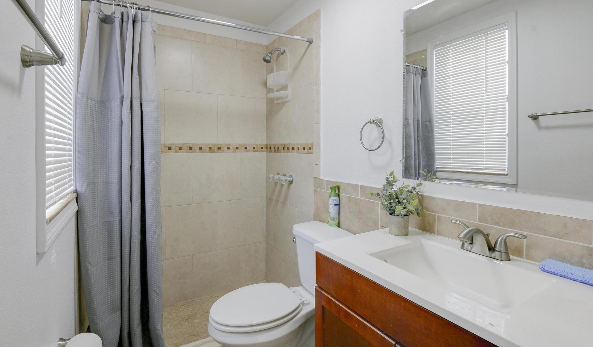 Bathroom 2