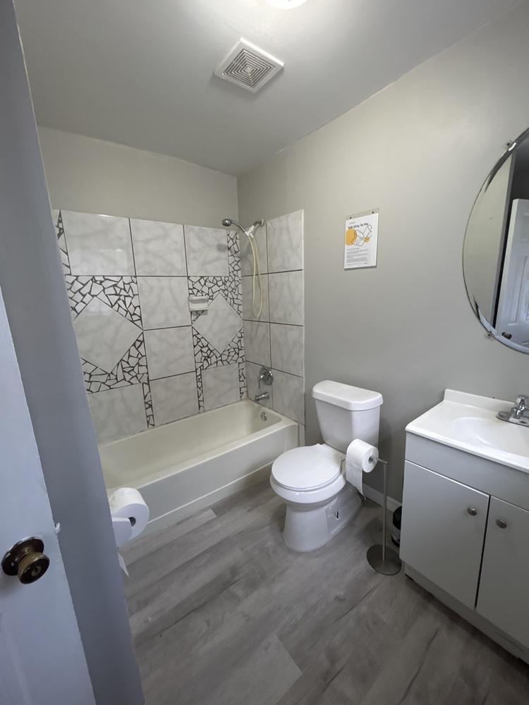 Bathroom 4