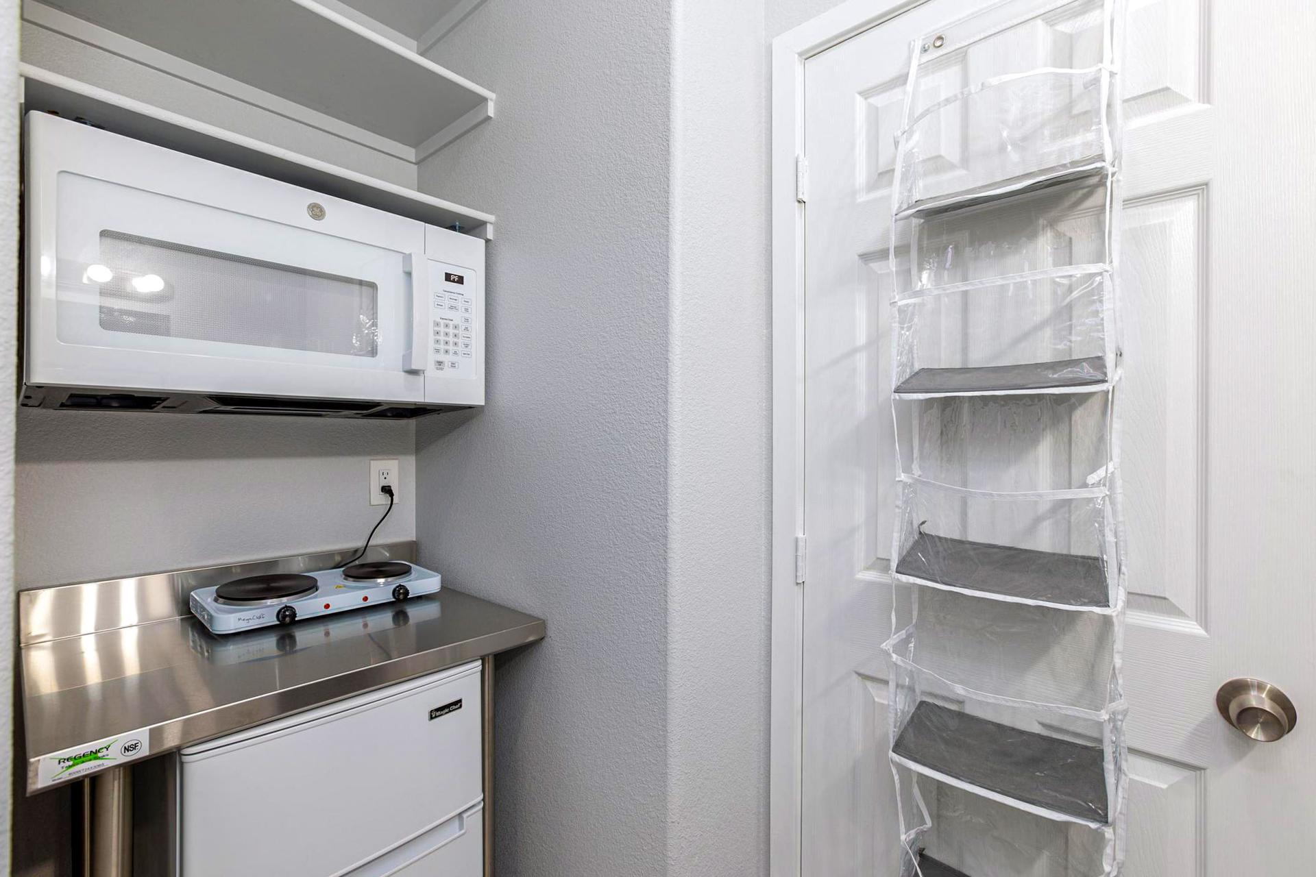 kitchen, detected:kitchen stove