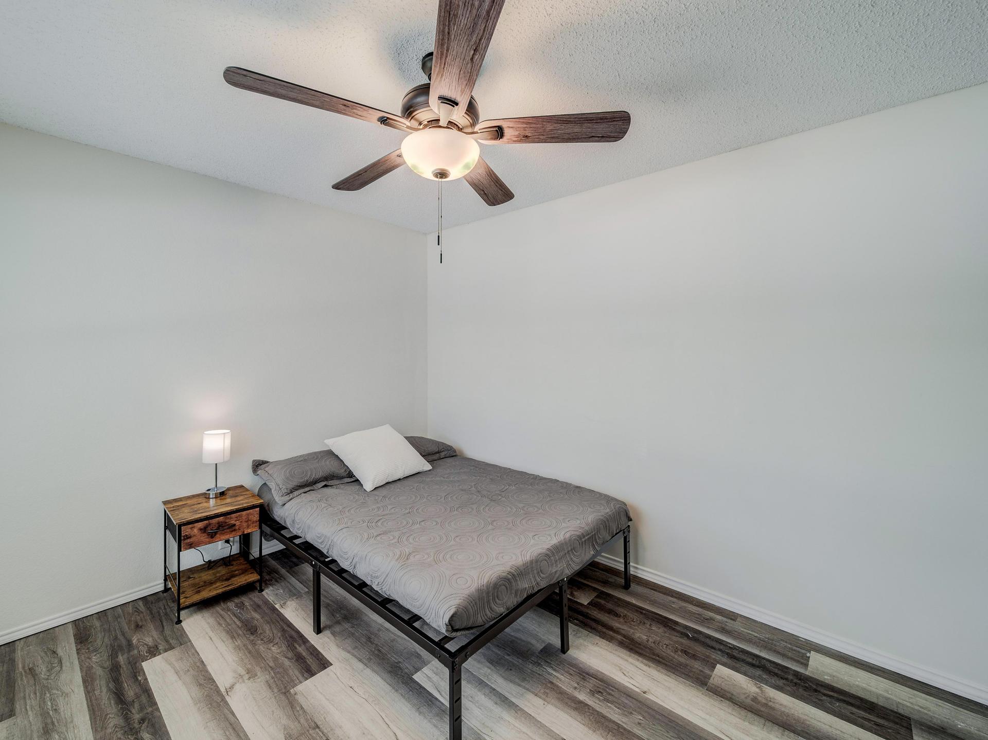 living_room, detected:ceiling fan, window blind