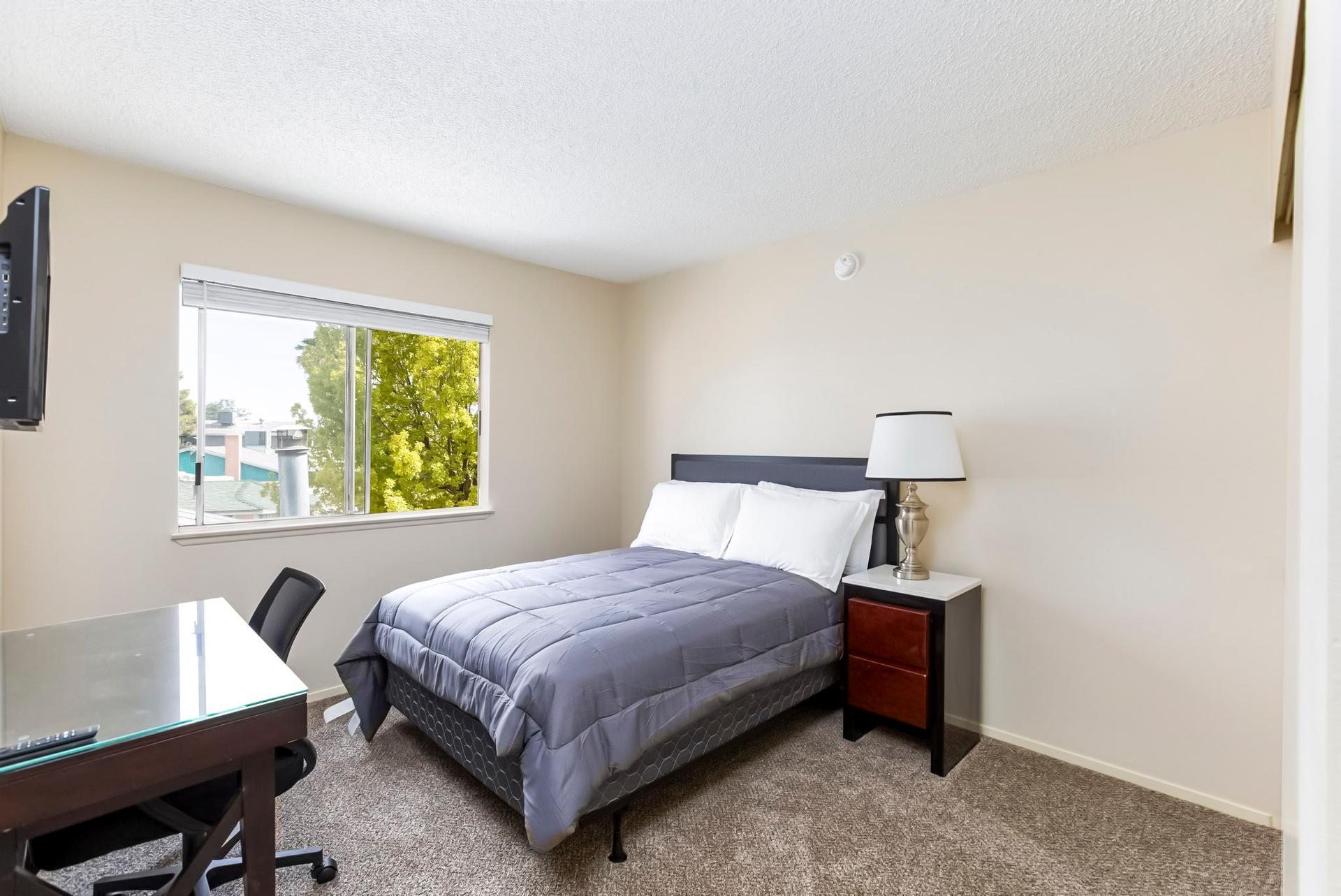 bedroom, detected:bed