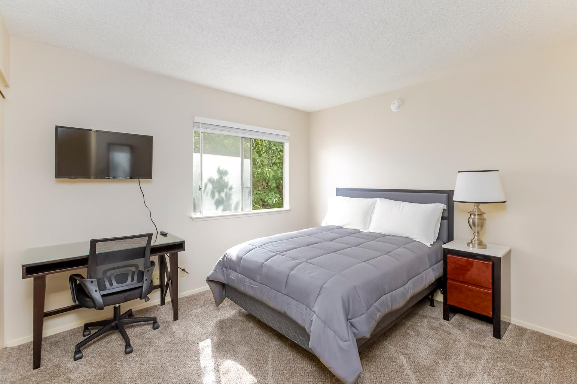 bedroom, detected:bed