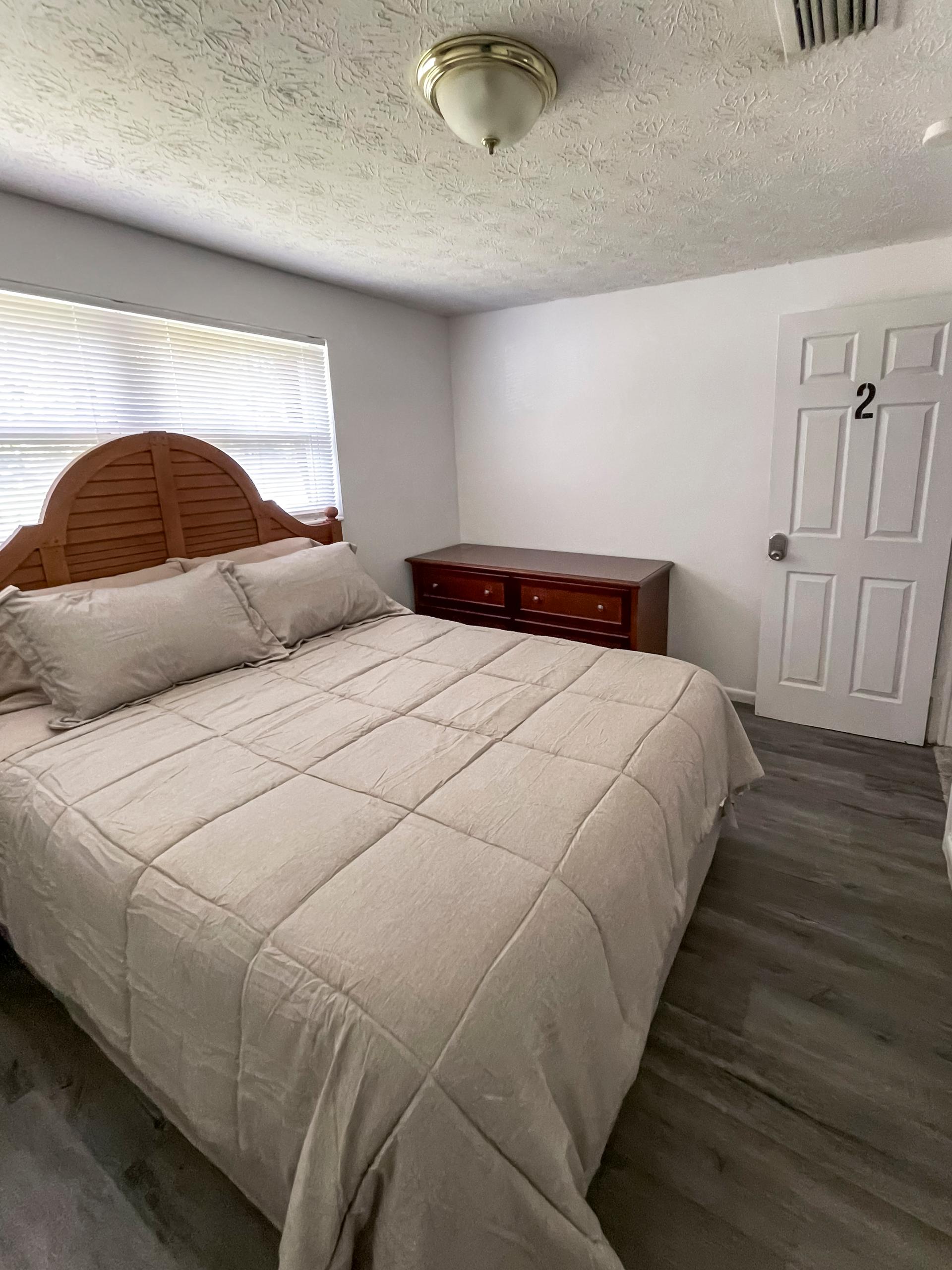 bedroom, detected:bed