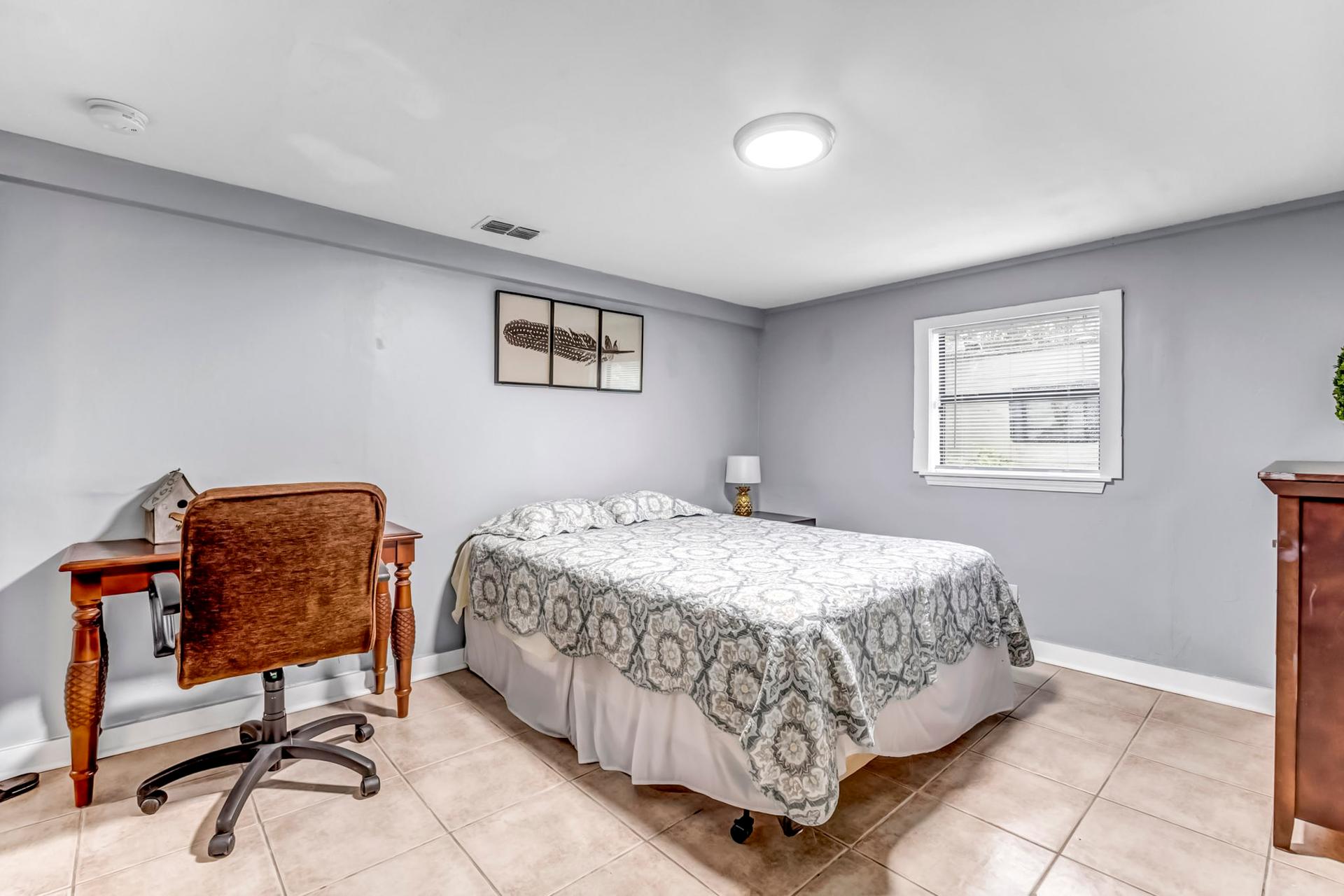 bedroom, detected:bed