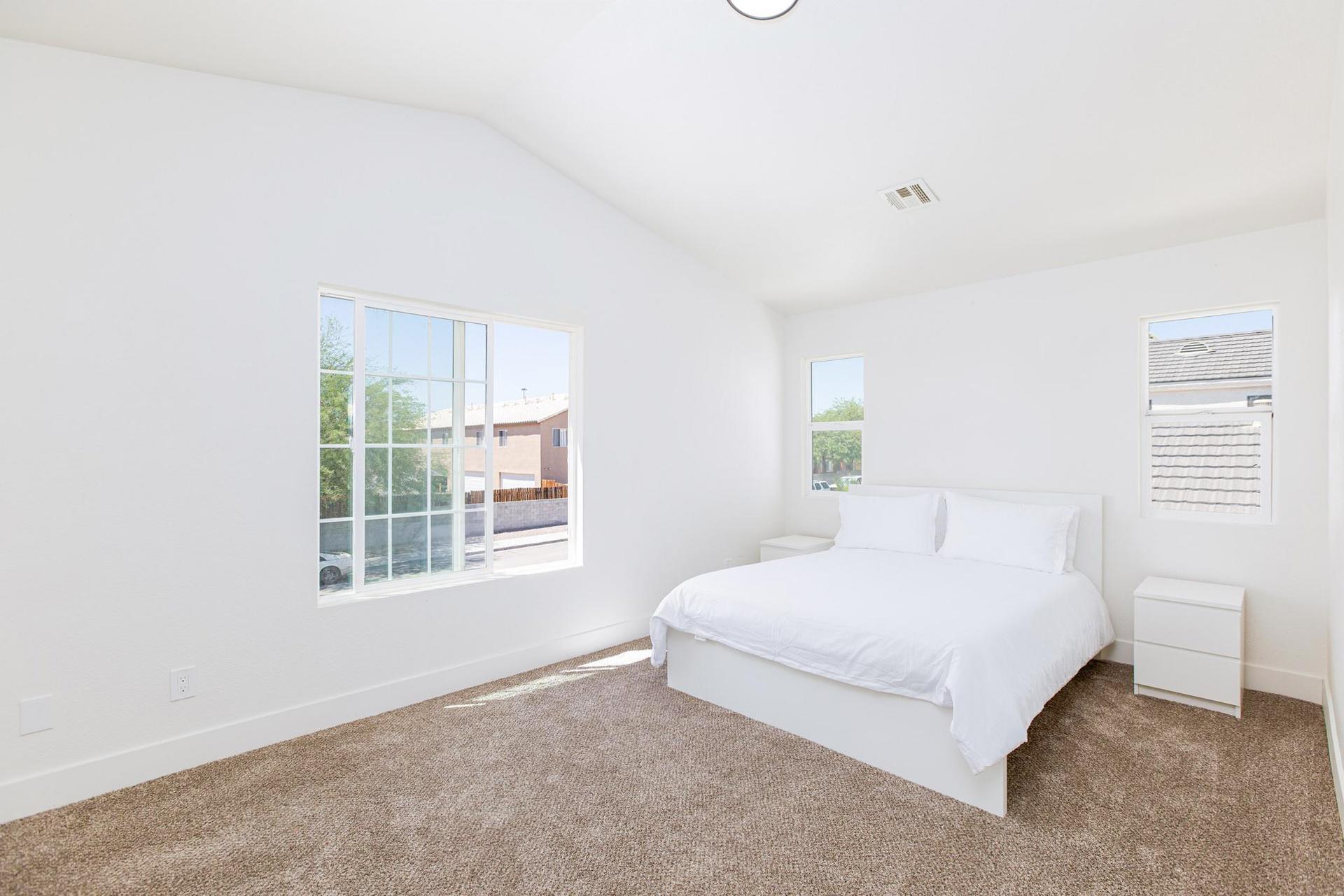bedroom, detected:bed, window blind